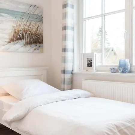 Schulstr_28 _haus Helle Brise_ Zingst